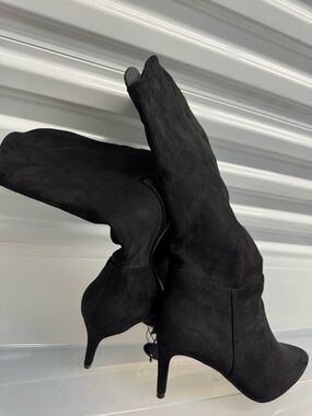 Black Women's Suede Stiletto Boots - Unbranded